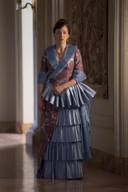 Carrie Coon als Bertha Russell