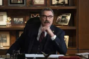 Frank Reagan (Tom Selleck)