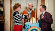 v.li.: Sophie Mitterndorfer (Miriam Fussenegger), Regisseur Marko Tomcic (Aleksandar Petrovic), Otto Czerny-Hohenburg (Robert Palfrader).