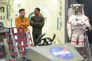 v.li.: Jacob Hill (Chris Perfetti), Gregory Eddie (Tyler James Williams)