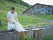 Senner Richard Natter auf der Alpe Untergüntenstall, Vorarlberg
