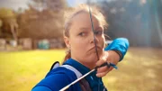 Jeannine Uhn ist Bogenschützin in Hennigsdorf.
