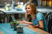 Andrea (Andrea Savage)