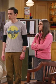 L-R: Sheldon Cooper (Jim Parsons), Amy Farrah Fowler (Mayim Bialik)