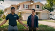 L-R: Boom Boom (Sharif Atkins) und Kai Holman (Alex Tarrant )