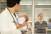 Dr. Andrew DeLuca (Giacomo Gianniotti, l.); Dr. Meredith Grey (Ellen Pompeo, r.)