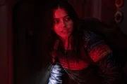 Dina (Isabela Merced)