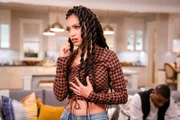 Samantha Logan (Olivia Baker).