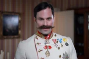 Erzherzog Abrecht. Erzherzog Albrecht von Österreich-Teschen, Feldmarschalll der österreichisch-ungarischen Armee, vertraute dem ungarischen Seidenhändler Philipp Schey die Verwaltung seiner Immobilien an.