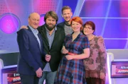 Moderator Florian Weber stellt in seinem SWR Wissensquiz „Meister des Alltags“ die Alltagstauglichkeit seiner prominenten Kandidaten auf die Probe. „Meister des Alltags“ spendet seinen Gewinn einem guten Zweck. v.li.: Bodo Bach, Antoine Monot Jr., Florian Weber, Enie van de Meiklokjes und Alice Hoffmann.