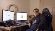 Obwohl Pascal erst kürzlich seinen Job verloren hat, ist er nicht untätig. Mit Hilfe von Chat GPT, einer künstlichen Intelligenz, hat er jetzt sein erstes Buch geschrieben, ein Kochbuch für Anfänger.