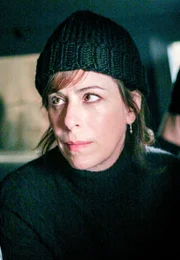 Jane Kaczmarek (Lois).