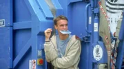 Aus einem geklauten Auto hat Jochen (Jona Mues) eine CD-Rom mitgenommen. Dem Besitzer scheint sehr viel daran zu liegen, die CD-Rom zurückzubekommen...