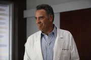 Douglas Fogerty (Brad Garrett)