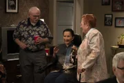 Lucille Soong (Grandma Huang, mi.).