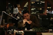Ted (Josh Radnor) entwirft ein Muster für einen Wolkenkratzer, doch wird sein Chef damit einverstanden sein?