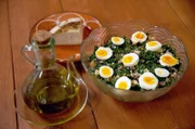 Aus Bohnen, selbst gebackenem Brot und Kohl werden traditionelle Migas.