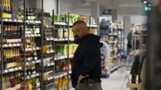 Ibo hat einen mutmaßlichen Dieb im Blick..