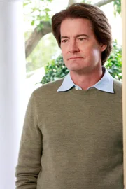Kyle MacLachlan (Orson Hodge).