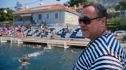 Veljko Uskoković ist ein Wassersport-Idol, wurde 2008 sensationell Europameister mit Montenegro. Heute trainiert er den Nachwuchs von Kotor.