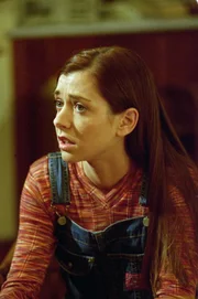 Willow (Alyson Hannigan)  Die Verwendung des sendungsbezogenen Materials ist nur mit dem Hinweis und Verlinkung auf RTL+ gestattet.; Willow (Alyson Hannigan)  Die Verwendung des sendungsbezogenen Materials ist nur mit dem Hinweis und Verlinkung auf RTL+ gestattet.