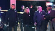 Nick Stokes (George Eads, l.), Julie Finlay (Elisabeth Shue) und Captain Jim Brass (Paul Guilfoyle) werden zu einem Doppelmord ins Sky View Motel gerufen.