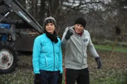 Annalenas Motivation fürs Joggen lässt nach, als Sebastian ihr verkündet, wie weit er laufen möchte. Von links: Annalena Brunner (Heidrun Gärtner) und Sebastian Wildner (Herbert Ulrich).