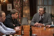 (v.l.n.r.) Danny Reagan (Donnie Wahlberg); Joe Hill (Will Hochman); Frank Reagan (Tom Selleck)