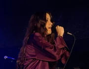Alanis Morissette auf der Alabama-Bühne.