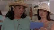 Monica (Roma Downey), Tess (Della Reese)