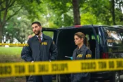 Special Agent Omar Adom 'OA' Zidan (Zeeko Zaki, l.); Special Agent Maggie Bell (Missy Peregrym, r.)