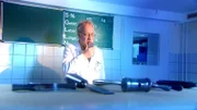 Experten wie der Rechtsmediziner Dr. Manfred Riße aus dem Pathologischen Institut in Gießen erklären, mit welchen Methoden sie die Täter überführen konnten.