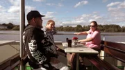 Maik, Janett und Kumpel Matze machen einen gemeinsamen Bootsauflug