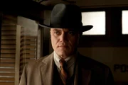 Nelson Van Alden (Michael Shannon)