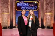 Treten als Kandidatinnen bei "Wer weiß denn sowas an?": Die Schauspielerin Anne-Sophie Briest (l.) und ihre Tochter, Schauspielerin Faye Montana (r.).