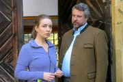 Nadine Altmann (Leoni Beckenbach) and Anton Stadler (Dieter Fischer)
