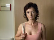 Im Krankenhaus erfährt Andrea Plattner (Katharina Stemberger), dass ihr Mann Georg nach seinem Herzinfarkt im Koma liegt. Im Krankenhaus erfährt Andrea Plattner (Katharina Stemberger), dass ihr Mann Georg nach seinem Herzinfarkt im Koma liegt.