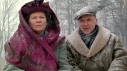 Janet King (Lally Cadeau), Alec King (Cedric Smith) (v.l.)