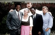 Roberto Blanco, Marianne Mendt, Frank Oladeinde, Reinhard Schwabenitzky, Götz Kauffmann (hinten).