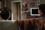 Ian Chen (Evan Huang), Constance Wu (Jessica Huang), Hudson Yang (Eddie Huang).