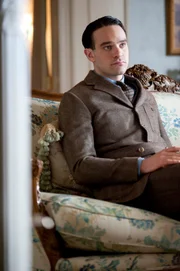 Arnold Rothstein sends Gyp Rosette an unequivocal message, while Nucky ensures Billie's show has star quality.
