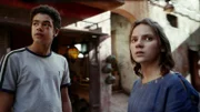 L-R: Will Parry (Amir Wilson) und Lyra Silvertongue (Dafne Keen)