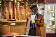 Earl (Garrett Morris) lässt sich von einer Charity-Mitarbeiterin bequatschen und versucht anschließend auch die Anderen zu bekehren ...