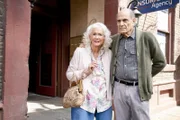 Hortense (Diane Ladd), Vern (Alan Rachins).
