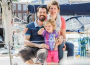 Familie Grundlehner aus Romanshorn TG auf ihrem Segelboot