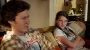 Georgie Cooper (Montana Jordan) und Missy Cooper (Raegan Revord)