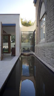 Haus in South West London