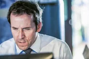 Ben MILLER (Richard Poole).