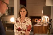 On right Diane (Molly Shannon)
