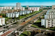 Wohnsiedlungen wie die Neue Vahr in Bremen linderten die Wohnungsnot nach dem 2. Weltkrieg. Später gerieten sie als Wohnmaschinen in Verruf.